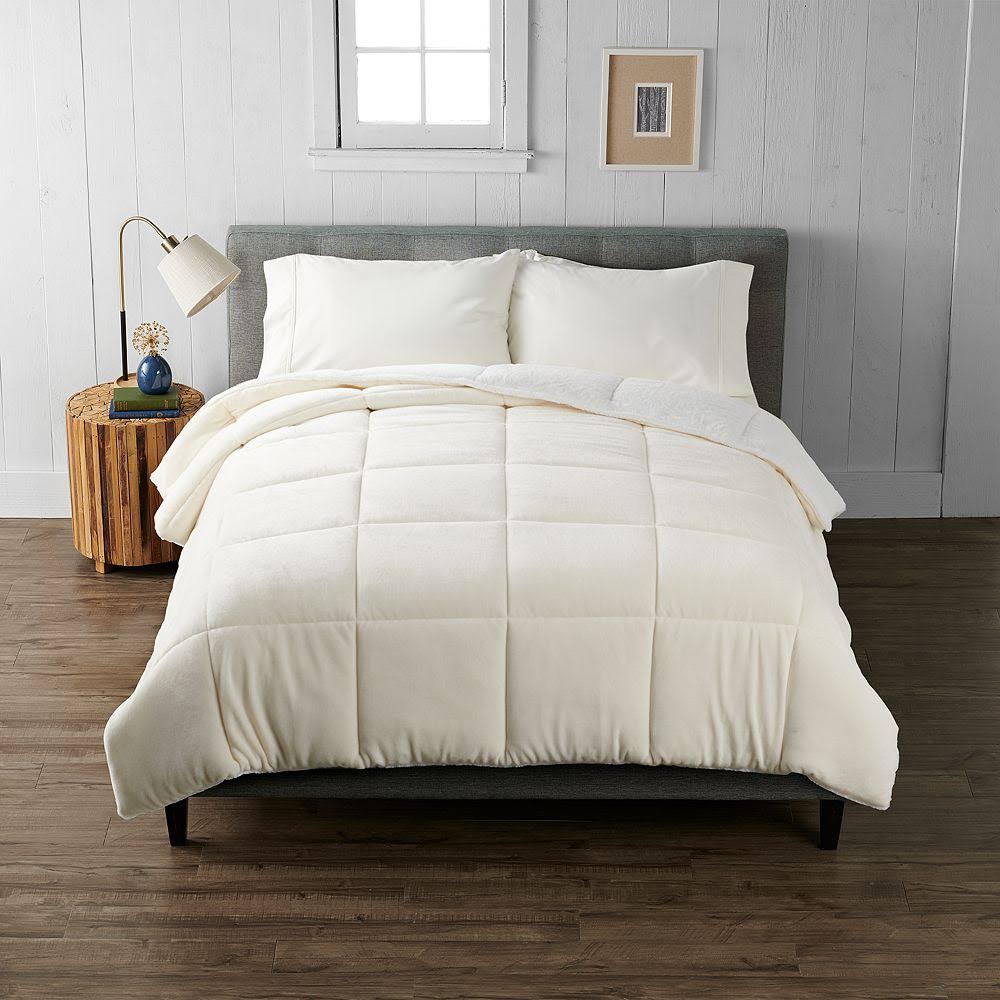Cuddl Duds Cozy Soft Comforter in Natural, Full/Queen