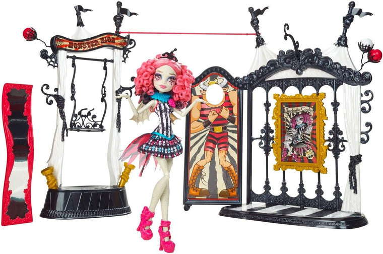 Monster High Freak du Chic Funhouse Playset with Rochelle Goyle Doll