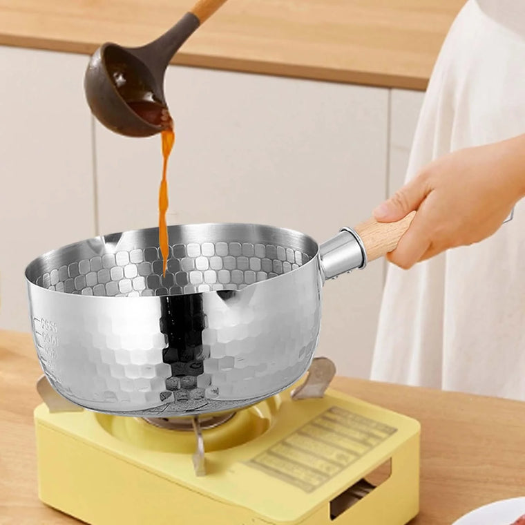 CUTICATE 18cm Japanese Saucepan with Long Handle, Universal Stovetop Cooking Pot for Noodles, Pasta, Hiking, Indoor, or Outdoor Camping