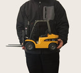 Top Race TR-216 Remote Control Forklift, 13 Inch Tall 1:10 Scale Construction Toy with 8-Channel Full Function Control, Heavy Metal Design