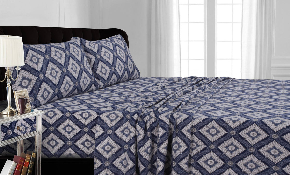 King Damask-Printed Flannel Sheet Set with 200-GSM Fabric and Deep Pockets